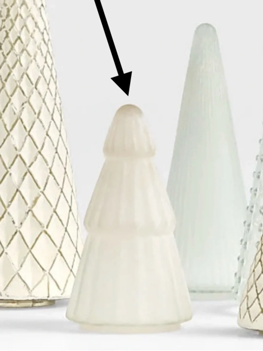 New! Crate&Barrel Winter Wonderland Frosted Fluted Glass Holiday Tree Small 9